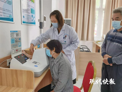 白衣天使志愿服務(wù)隊(duì):居民健康的&rdquo;守護(hù)者&rdquo;